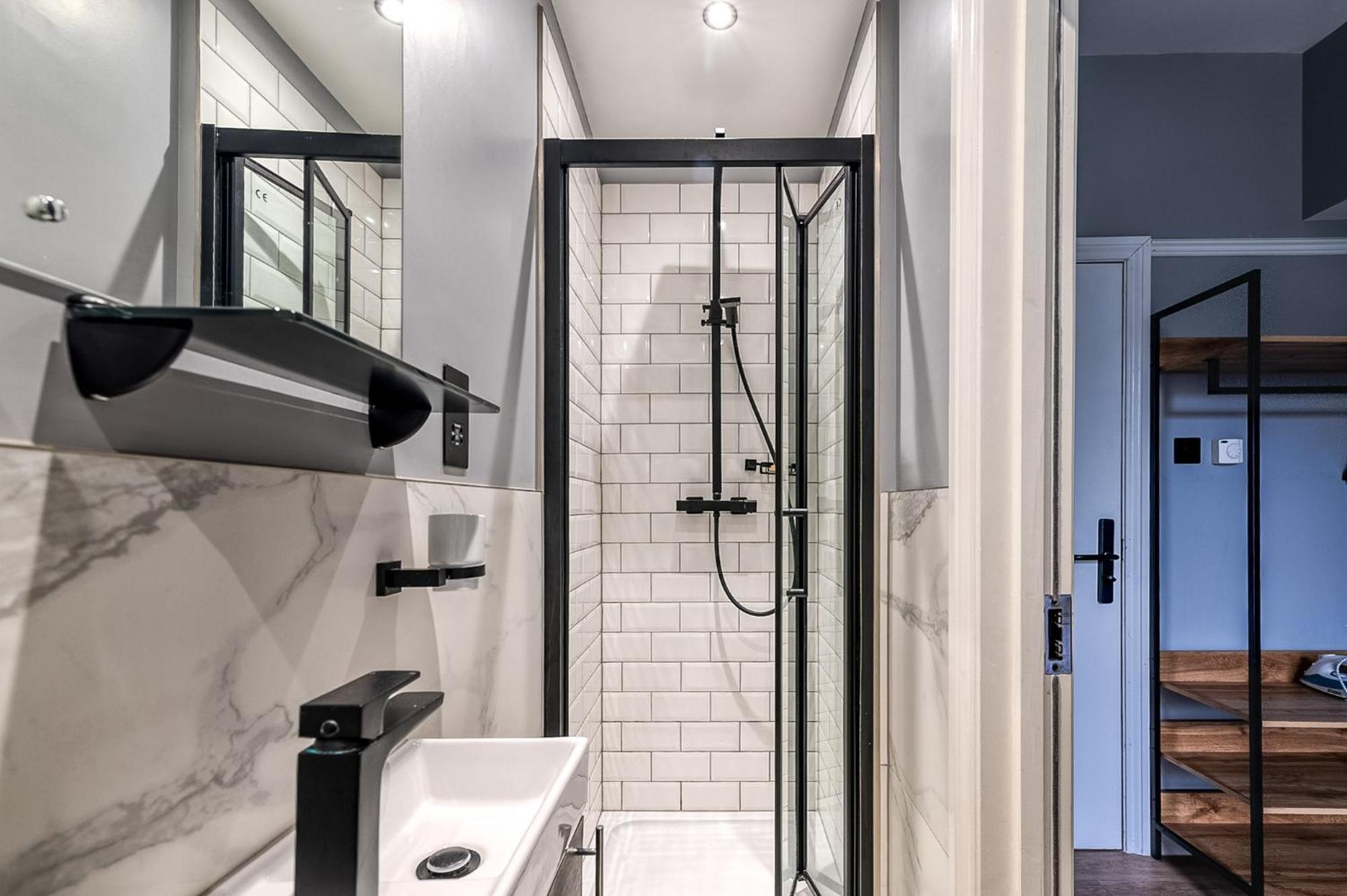 Kensington Rooms - Warwick Road Londra Esterno foto