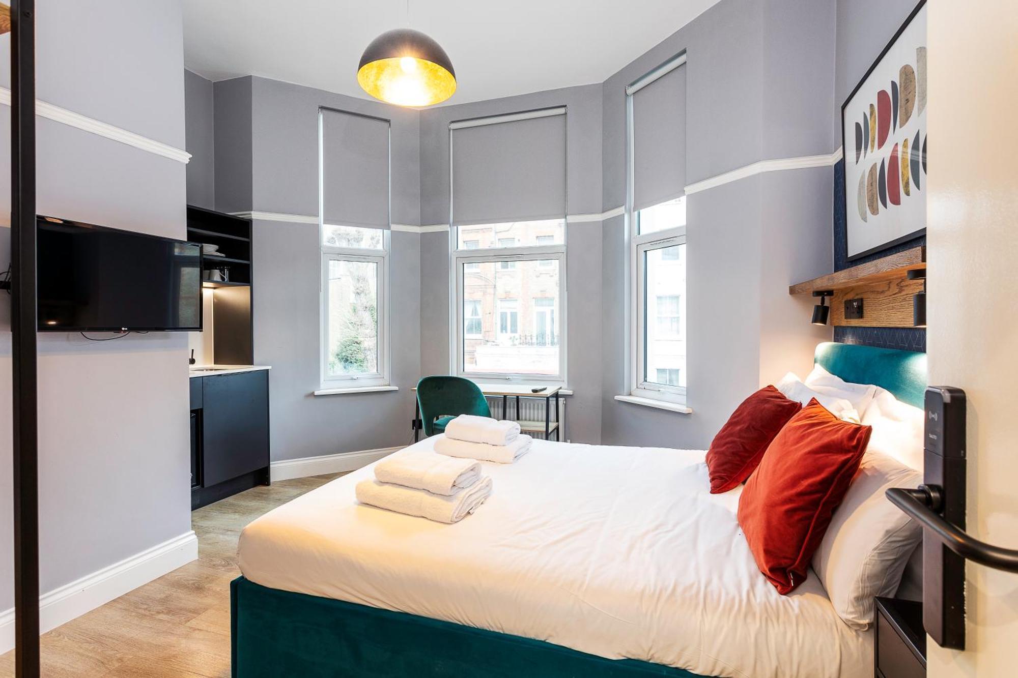 Kensington Rooms - Warwick Road Londra Esterno foto
